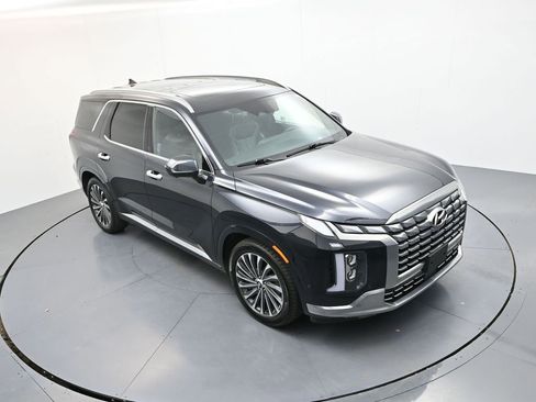 Used 2024 Hyundai Palisade Calligraphy image 25