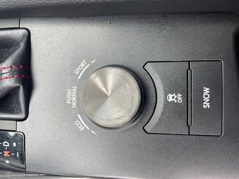 Used 2015 Lexus IS 250 w/ F-Sport Package RWD image 24