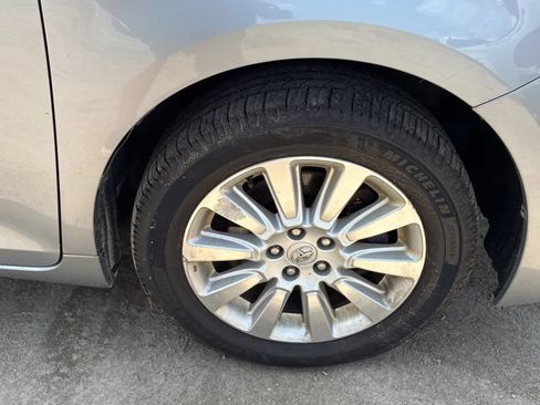 Used 2012 Toyota Sienna XLE w/ XLE Navigation Pkg AWD/4WD image 16