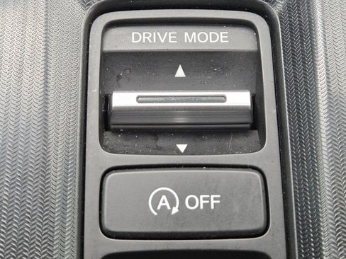 Used 2022 Honda Civic Touring image 34