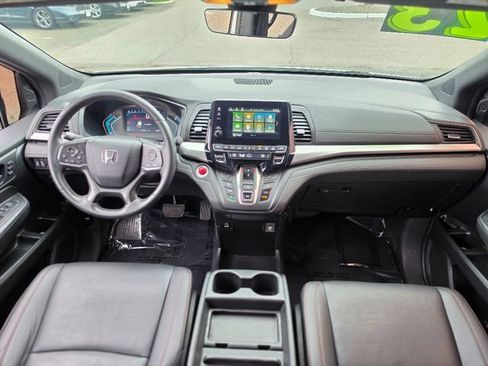 Used 2023 Honda Odyssey Sport image 29
