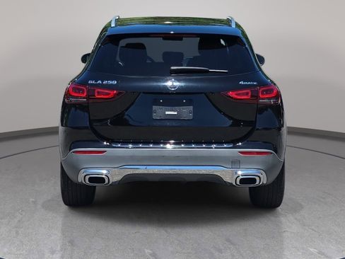 Used 2021 Mercedes-Benz GLA 250 4MATIC image 6