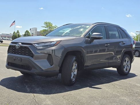 Certified 2024 Toyota RAV4 XLE AWD/4WD image 11
