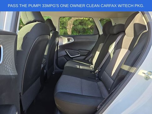 Used 2022 Kia Soul LX w/ Technology Package FWD image 10