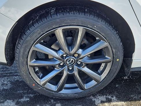 Used 2023 MAZDA MAZDA3 s image 9