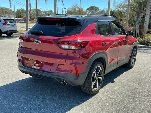 Used 2021 Chevrolet TrailBlazer RS w/ Sun and Liftgate Package image 4