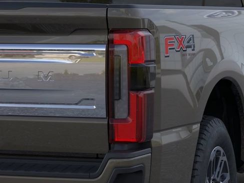 New 2026 Ford F350 Platinum w/ Platinum Plus Package AWD/4WD image 21