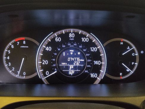 Used 2015 Honda Accord LX image 23