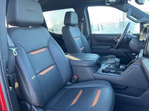Used 2024 GMC Sierra 1500 AT4 w/ Technology Package image 15