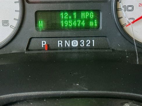 Used 2005 Ford F250 Lariat AWD/4WD image 13