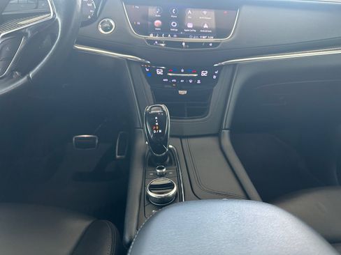 Used 2020 Cadillac XT5 Sportv AWD/4WD image 12
