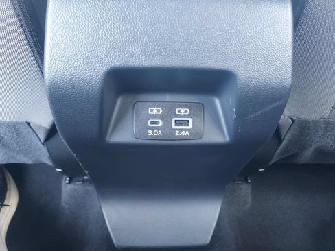 Certified 2025 Subaru Crosstrek 2.5i Premium AWD/4WD image 13
