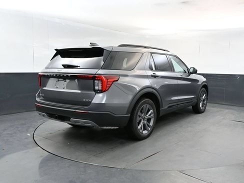 New 2026 Ford Explorer Active w/ Active Comfort Package AWD/4WD image 5