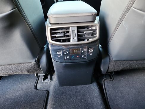 Used 2023 Lexus RX 350 w/ Cold Area Package AWD/4WD image 30