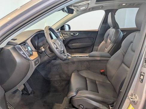 New 2026 Volvo XC60 B5 Ultra w/ Protection Package Premier AWD/4WD image 10