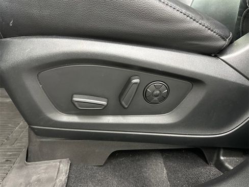 Used 2021 Ford Explorer ST w/ Equipment Group 401A image 10