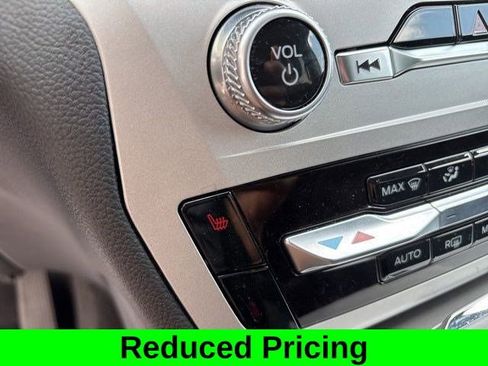Used 2023 Ford Explorer XLT image 25
