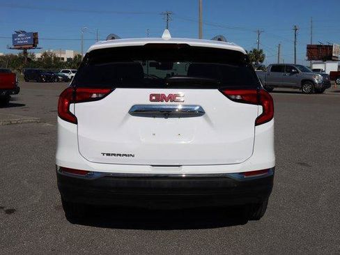 Used 2021 GMC Terrain SLT image 6