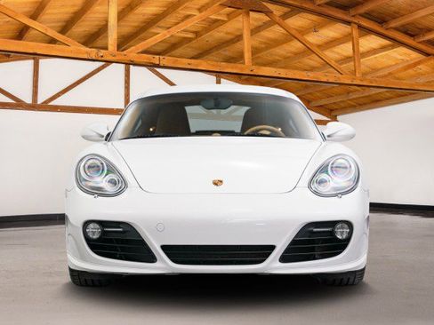 Used 2010 Porsche Cayman S image 2