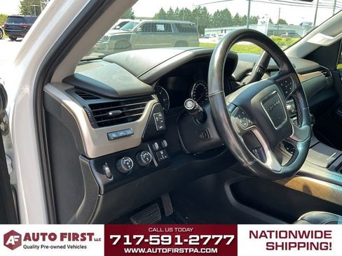 Used 2018 GMC Yukon XL Denali w/ Open Road Package AWD/4WD image 8