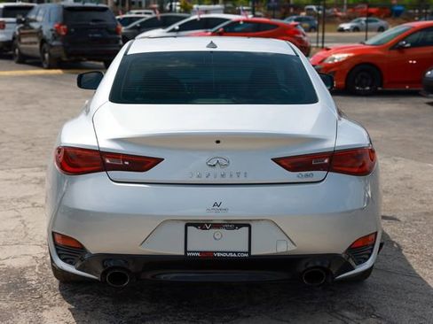Used 2017 INFINITI Q60 2.0t w/ Premium Plus Package 2.0T RWD image 12