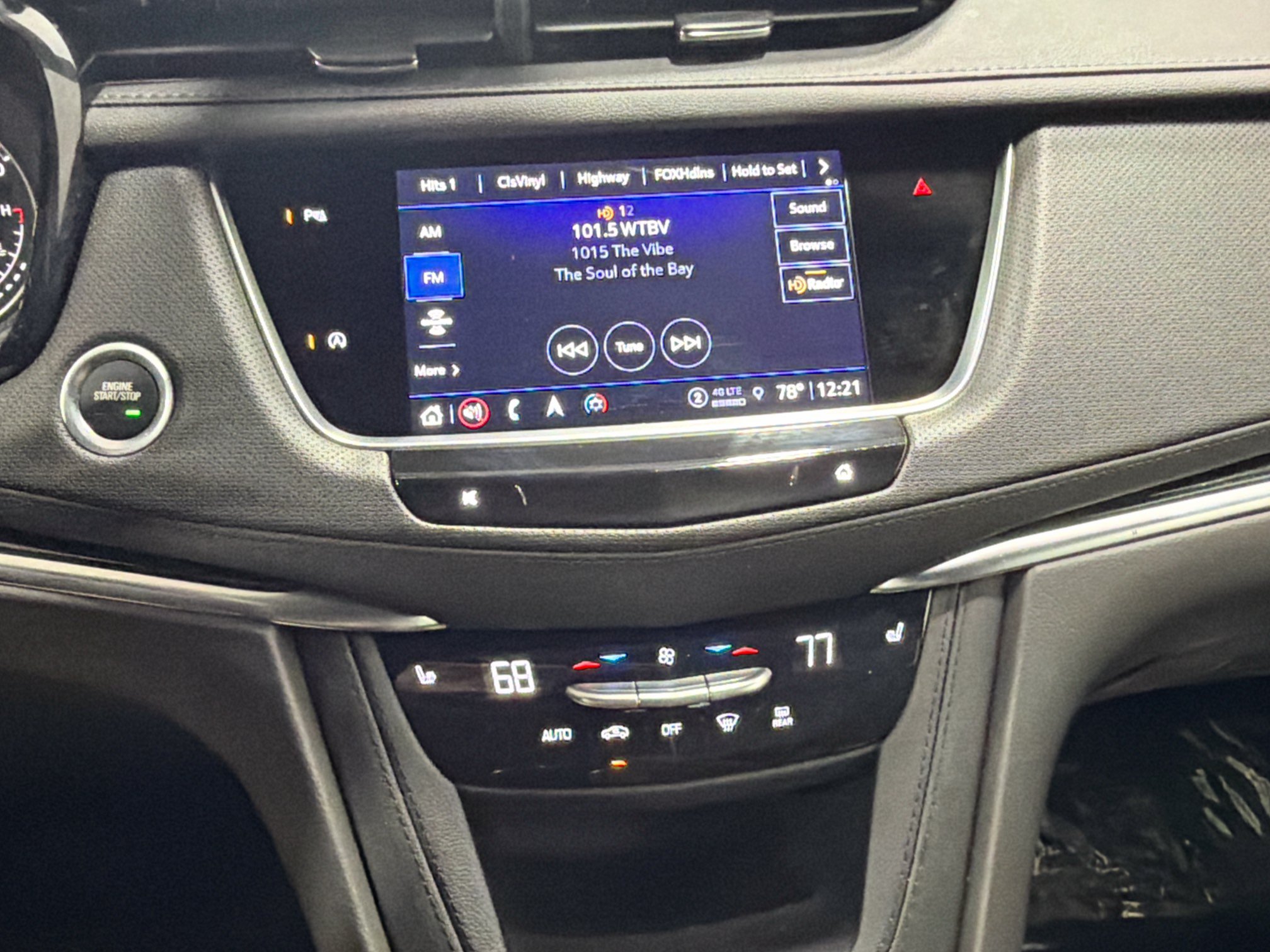 Used 2025 Cadillac XT5 Premium Luxury FWD image 26