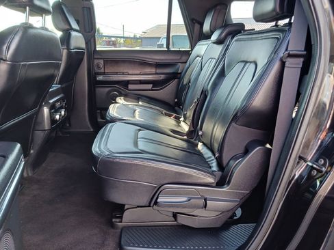 Used 2021 Ford Expedition Max Limited image 19