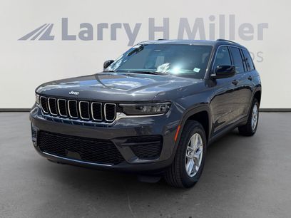 New 2025 Jeep Grand Cherokee Laredo X