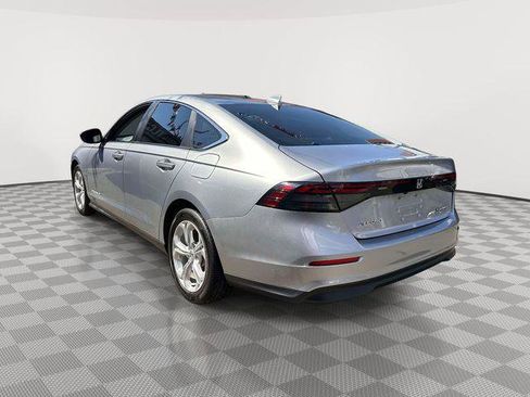 Used 2024 Honda Accord LX image 4