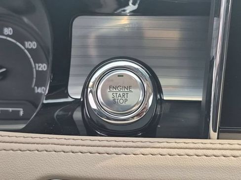 Certified 2022 Lincoln Corsair AWD w/ Premium Package image 22