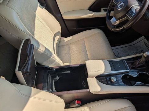 Used 2020 Lexus RX 450hL Luxury w/ Accessory Package AWD/4WD image 21