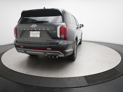 Used 2024 Hyundai Palisade SEL w/ Premium Package AWD/4WD image 13