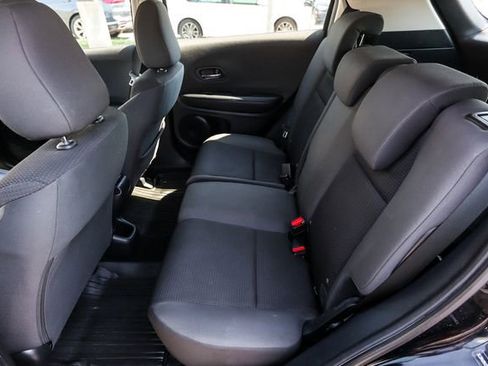 Used 2020 Honda HR-V LX image 42