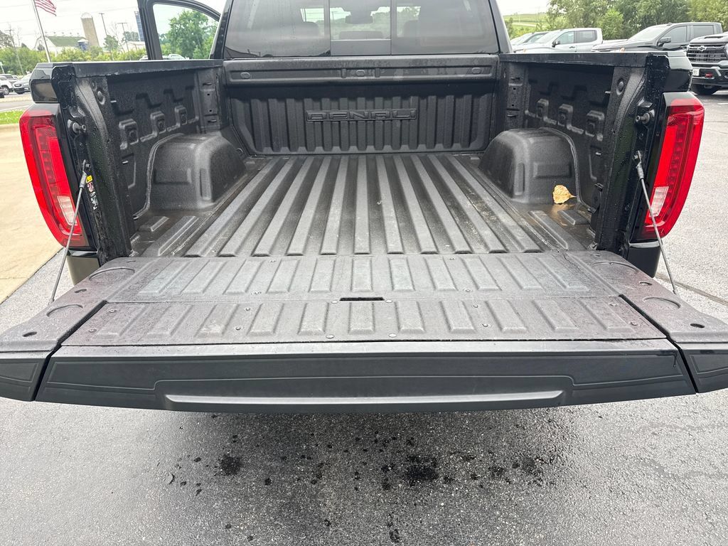 Certified 2024 GMC Sierra 1500 Denali AWD/4WD image 32