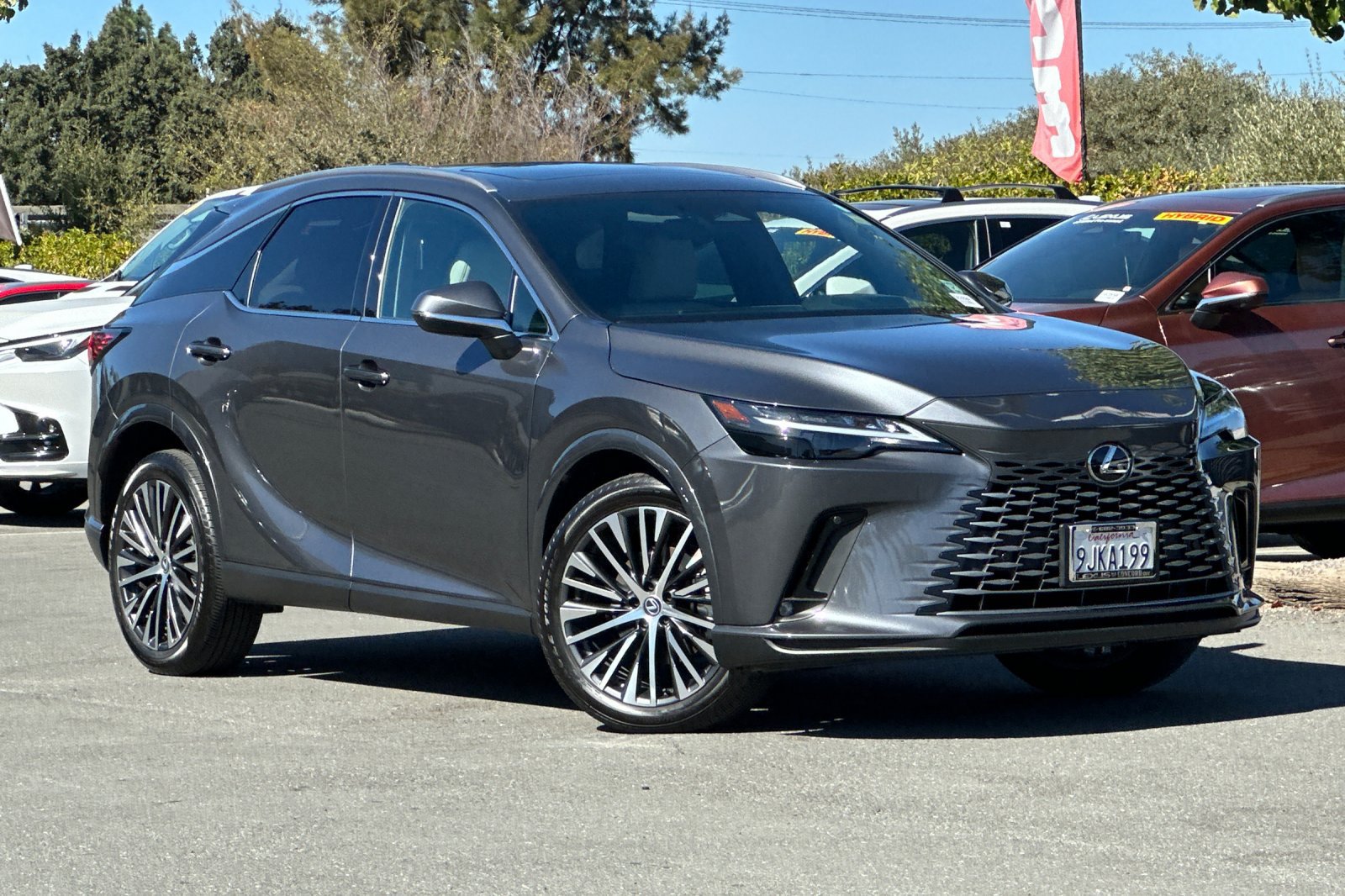 Used 2024 Lexus RX 350 w/ Technology Package AWD/4WD image 2