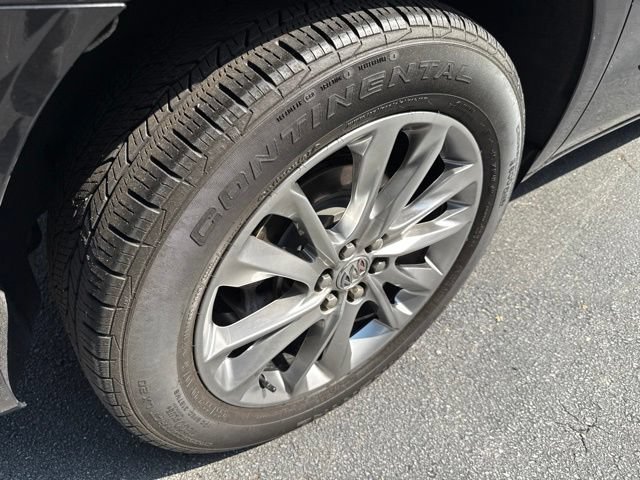Used 2023 Buick Enclave Avenir w/ Avenir Technology Package FWD image 36