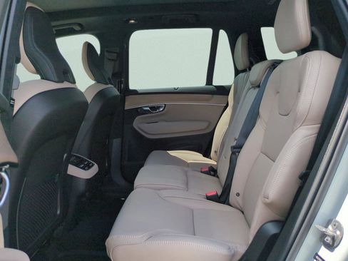 New 2026 Volvo XC90 B6 Ultra w/ Lounge Package AWD/4WD image 12