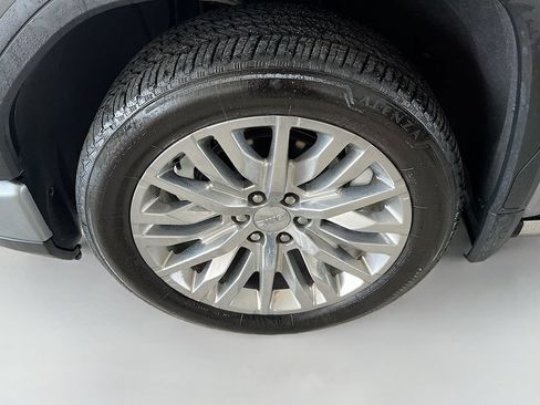 Used 2025 GMC Sierra 1500 Denali AWD/4WD image 34