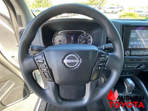 Used 2023 Nissan Frontier 4x4 King Cab image 33