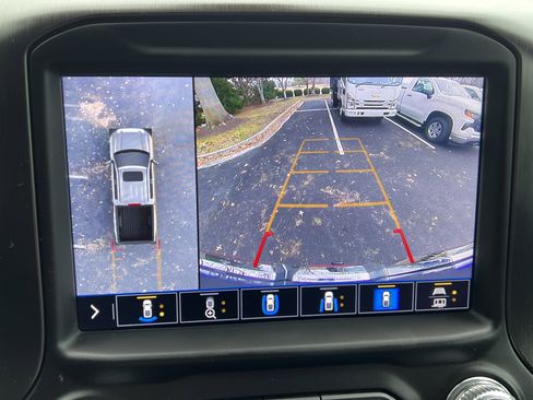 Used 2020 GMC Sierra 1500 AT4 w/ AT4 Premium Package image 25