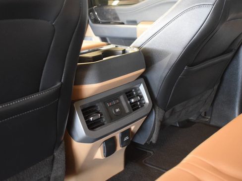 Used 2023 Ford F250 Lariat w/ Chrome Package AWD/4WD image 70