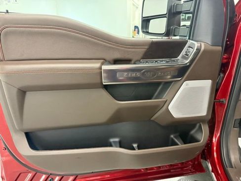 New 2026 Ford F250 4x4 Crew Cab Super Duty image 13