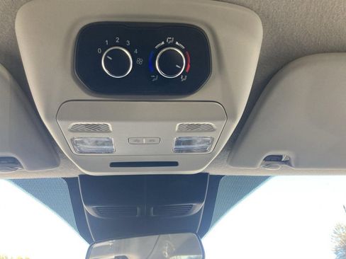 Used 2023 Ford Transit 350 XLT image 15