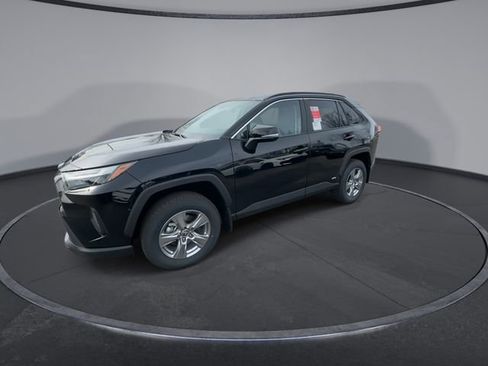 New 2025 Toyota RAV4 XLE image 8