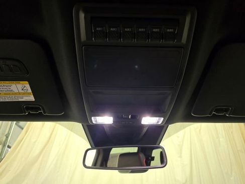 Used 2025 Ford Ranger Raptor image 27