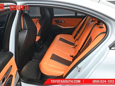 Used 2022 BMW M3 RWD image 10