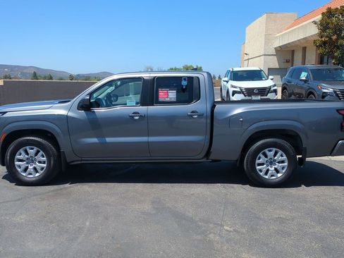 Certified 2024 Nissan Frontier SV w/ Technology Package RWD image 9
