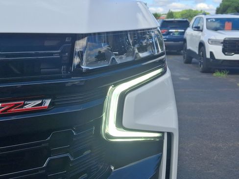 Certified 2023 Chevrolet Tahoe Z71 w/ Luxury Package AWD/4WD image 28