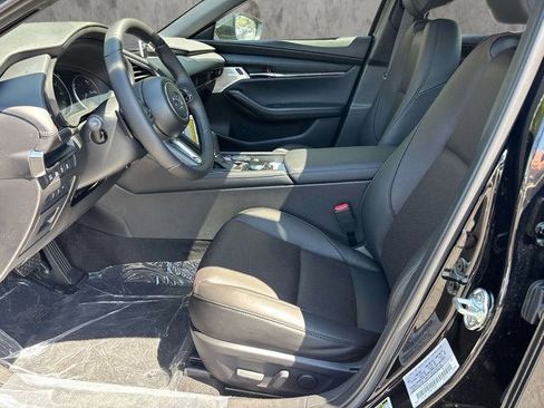 New 2026 MAZDA MAZDA3 Hatchback w/Premium Plus Pkg AWD/4WD image 28