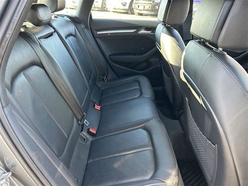 Used 2017 Audi A3 e-tron Premium image 15